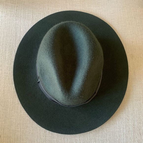 Target Wool Hat - Picture 3 of 5